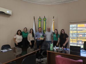 Executivo Municipal recebe  visita de cortesia do Presidente da Sicredi Essência e equipe.